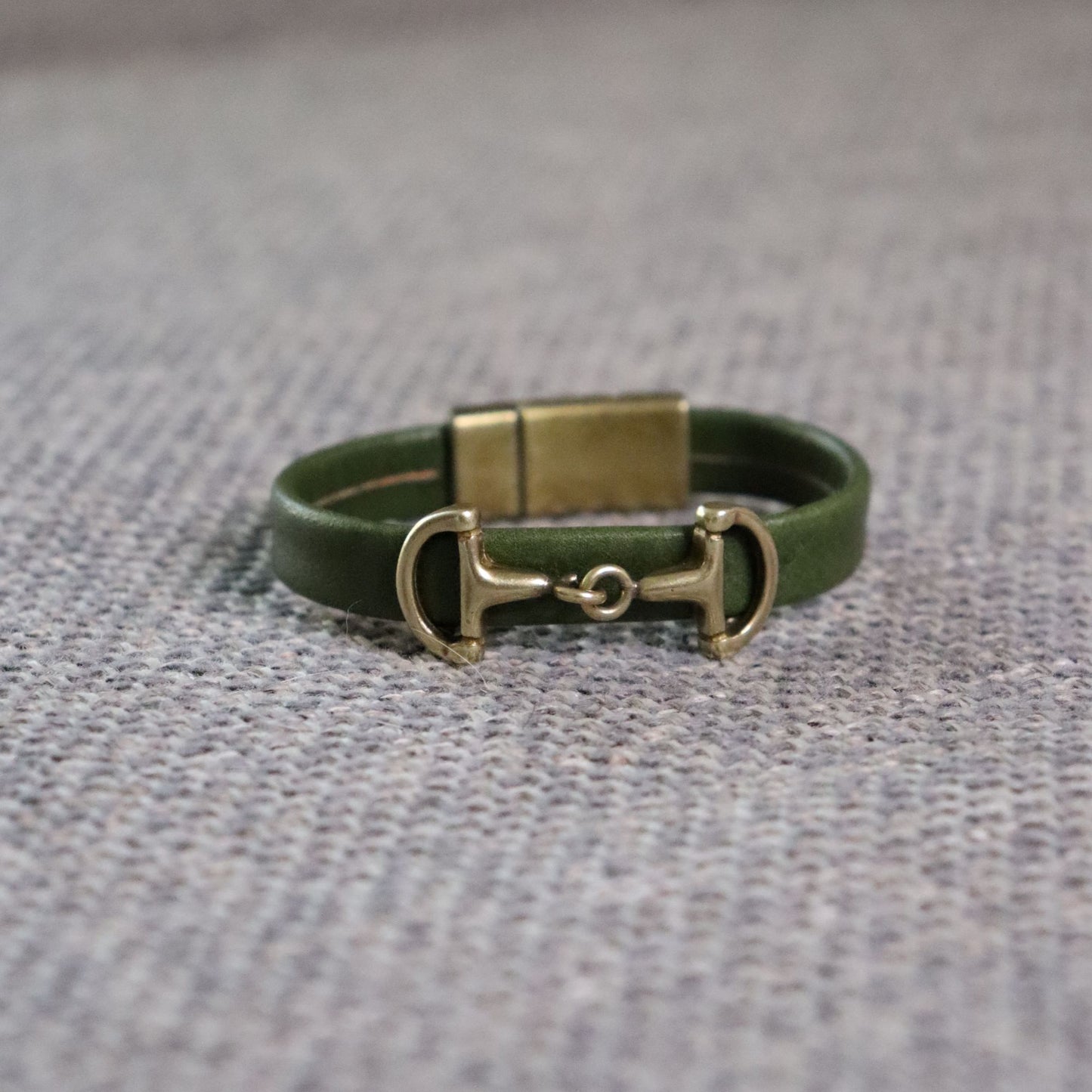 Wristband Ulrica, brass