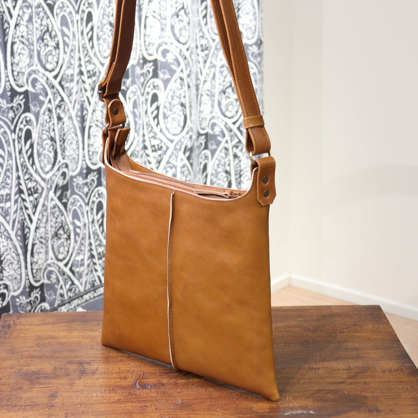Shoulder bag Pauliina