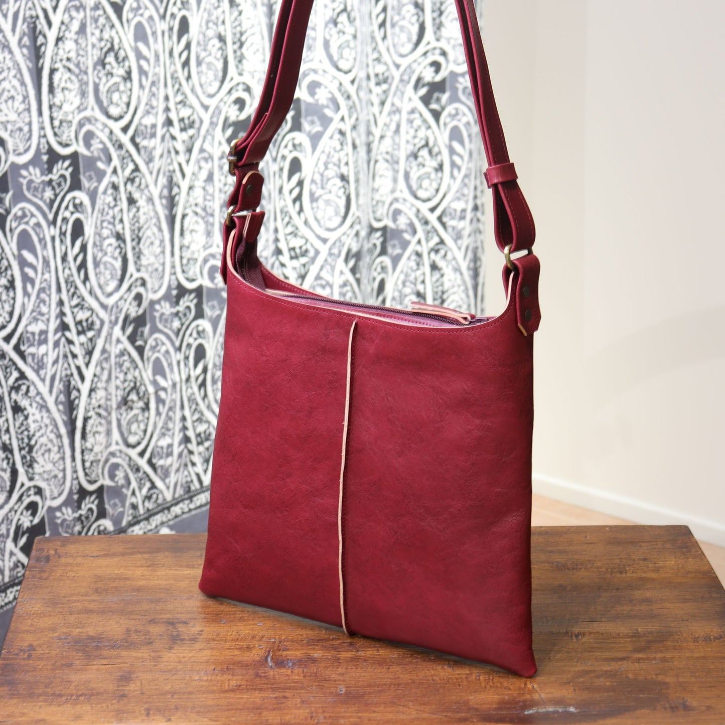 Shoulder bag Pauliina