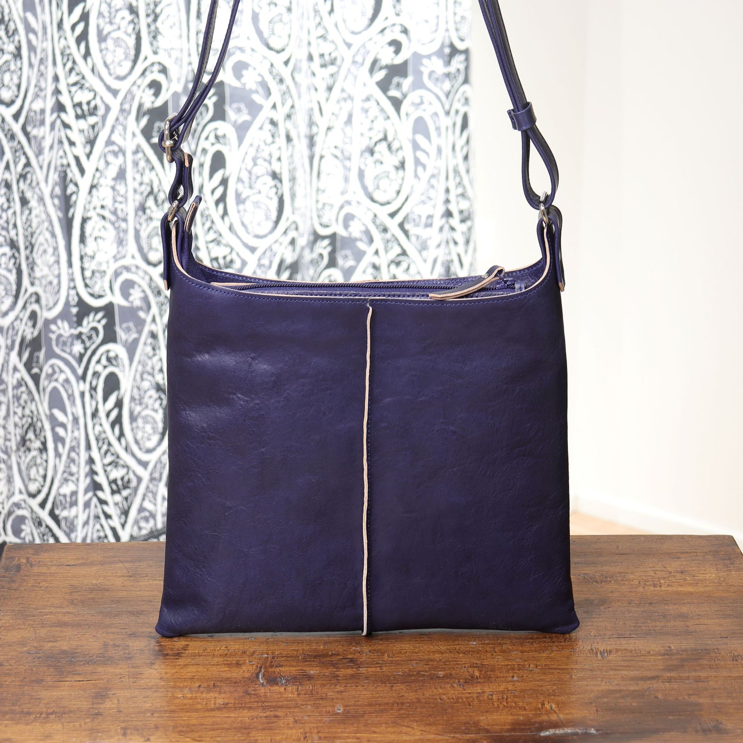 Shoulder bag Pauliina