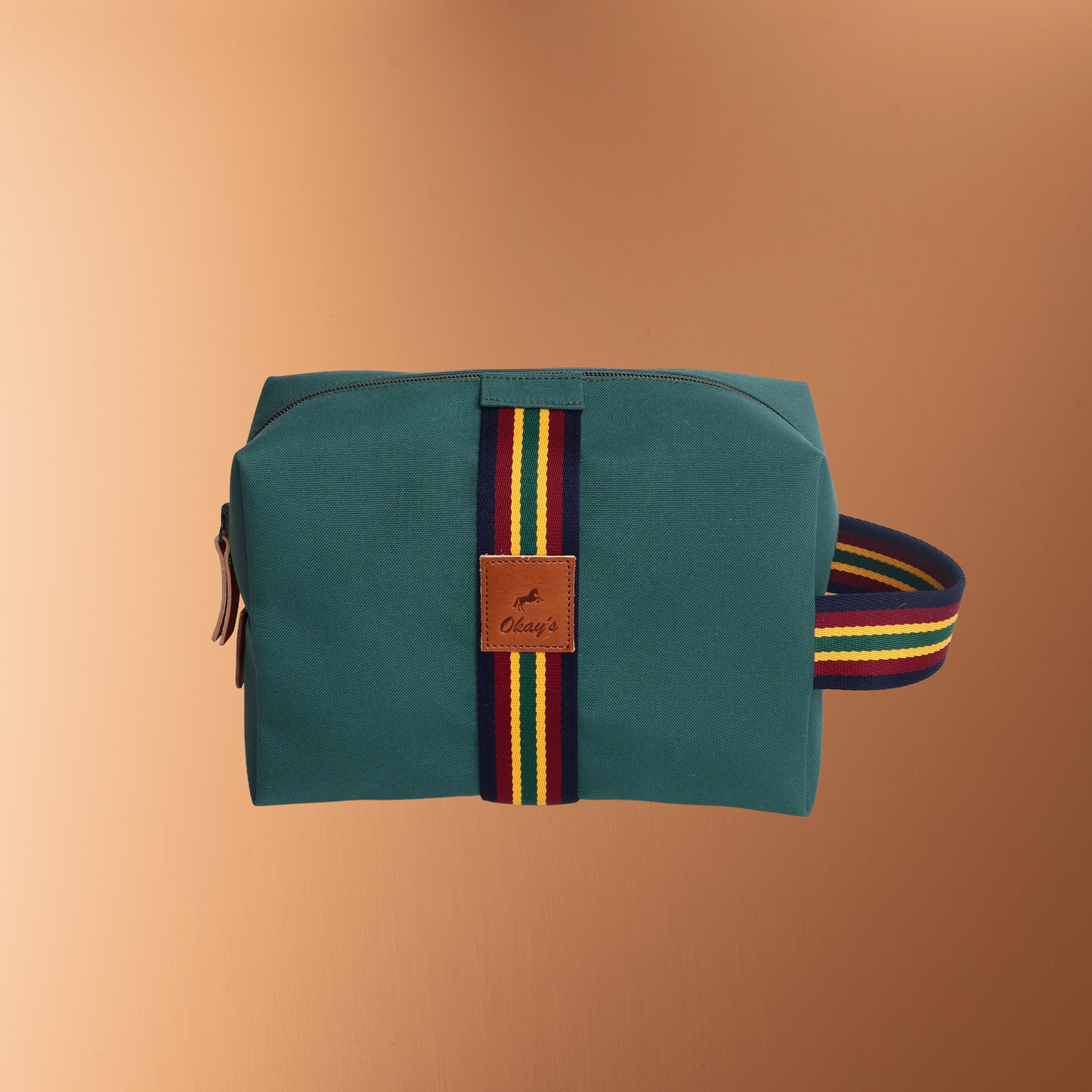 Toilettilaukku Beea, omasta loimesta