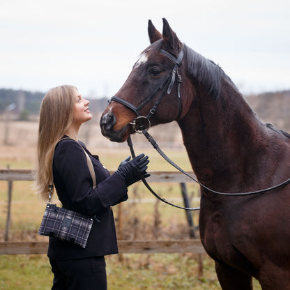 Olkalaukku Pipsa, omasta loimesta